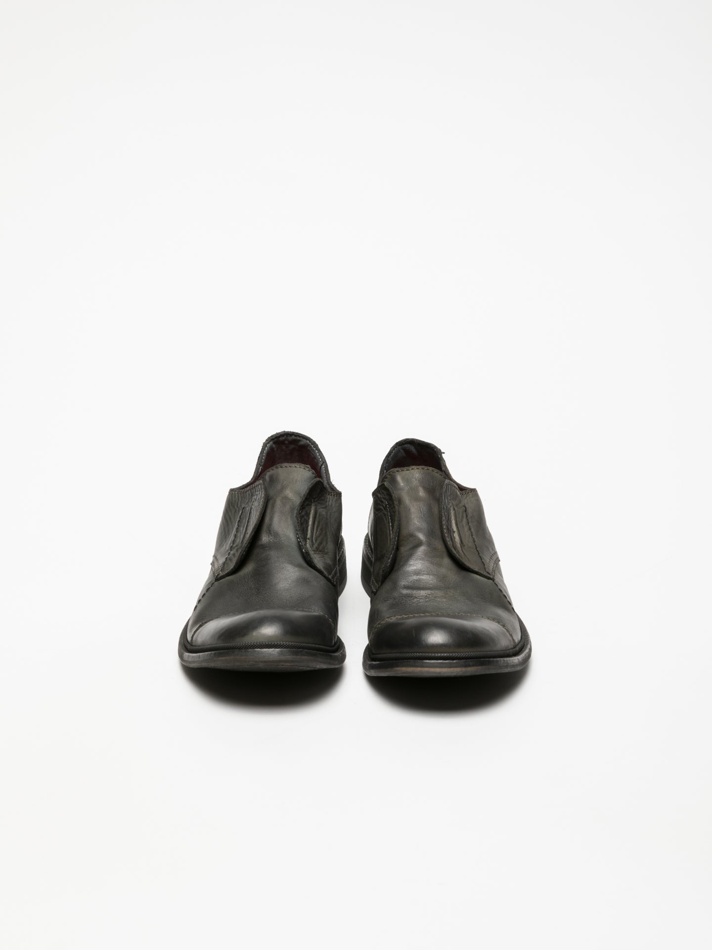 Fly London Sapatos Rasos em Cinzento